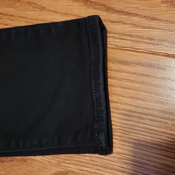 Mid Rise Curvy Skinny Black Jeans - 4/27S - Picture 8 of 9
